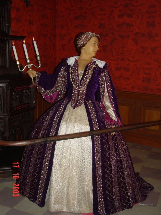 Wax effigy of Catherine de Medici on display in the house of Nostradamus