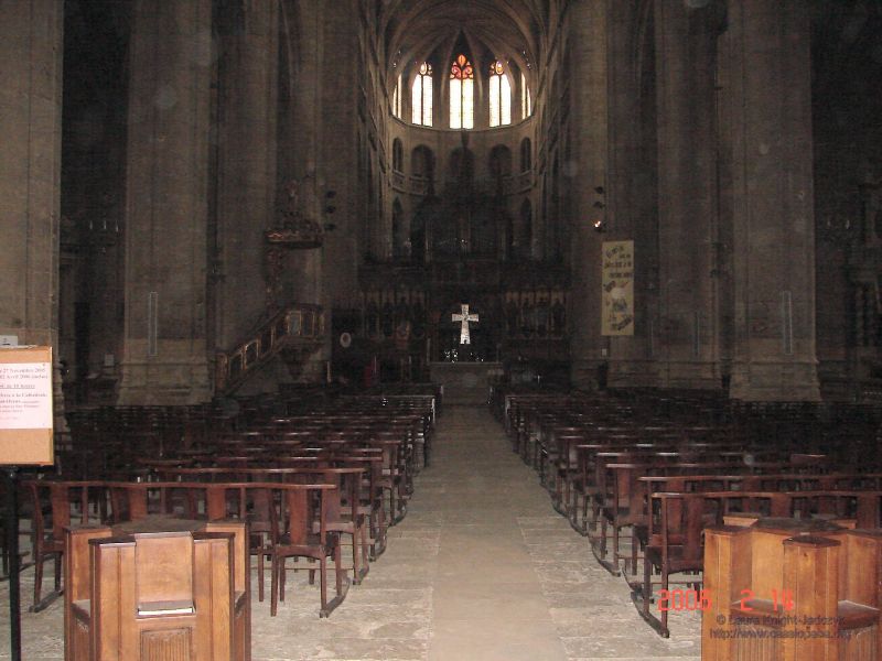 Auch Cathedral interior