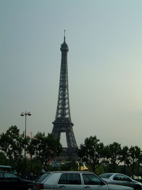 The Eiffel Tower is geting closer...